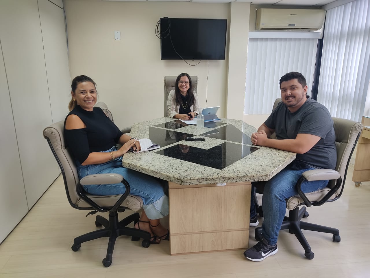 ReuniÃ£o ADM-RS e CRA-RS.jpeg